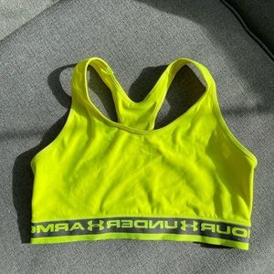 Women’s sports bra